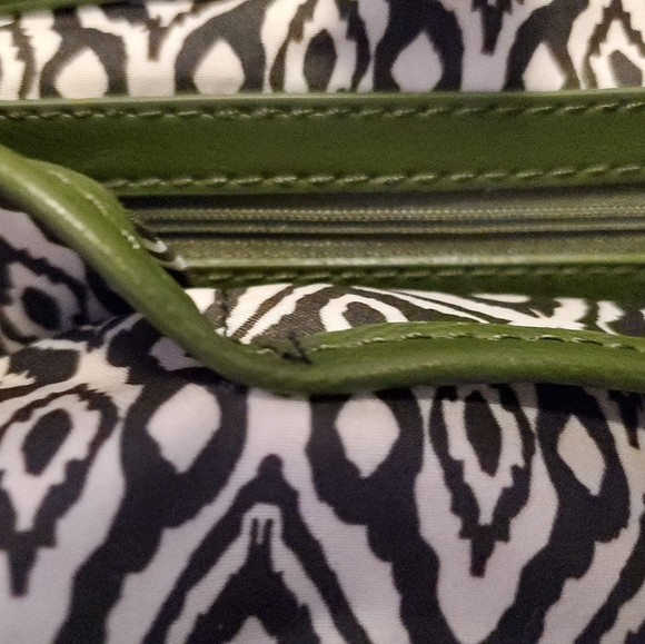 Nwt Steve Madden Black And Green Satchel - Picture 11 of 12